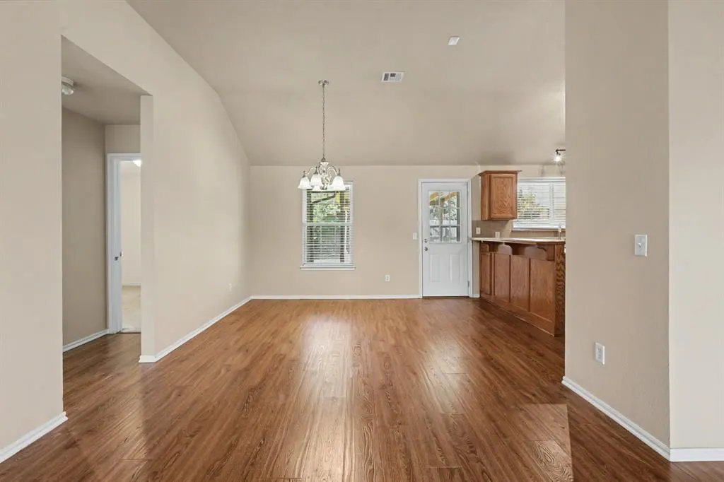 Photo 8 — 413 Bent Tree Road, Noble, OK 73068