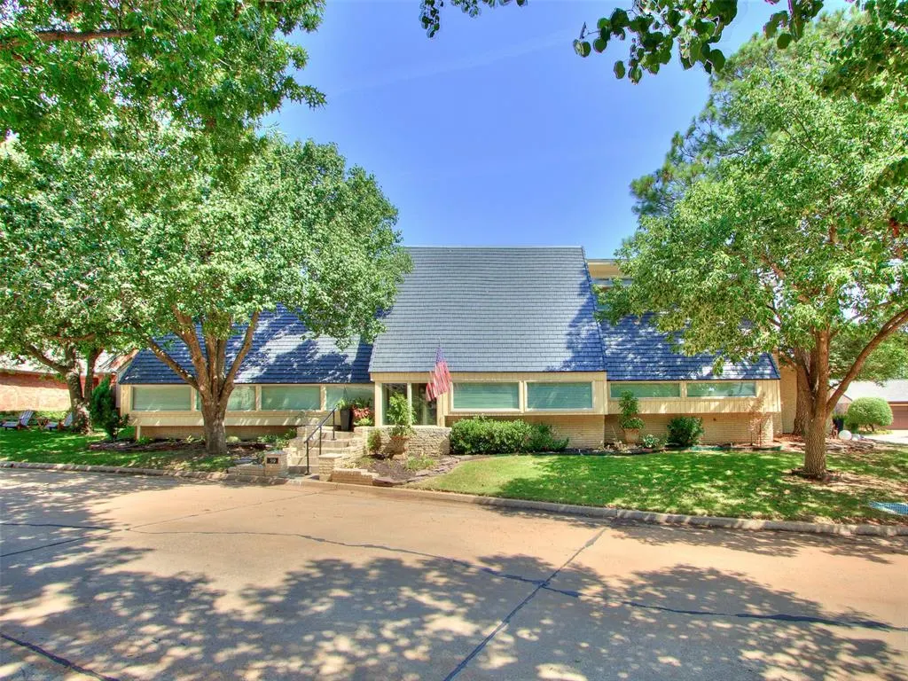 Front exterior — 3101 Castlerock Road 59, Oklahoma City, OK 73120