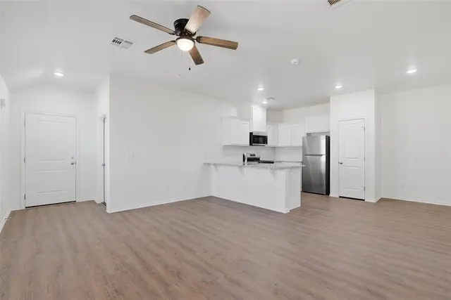 Photo 5 — 10620 SW 17th Terrace, Yukon, OK 73099