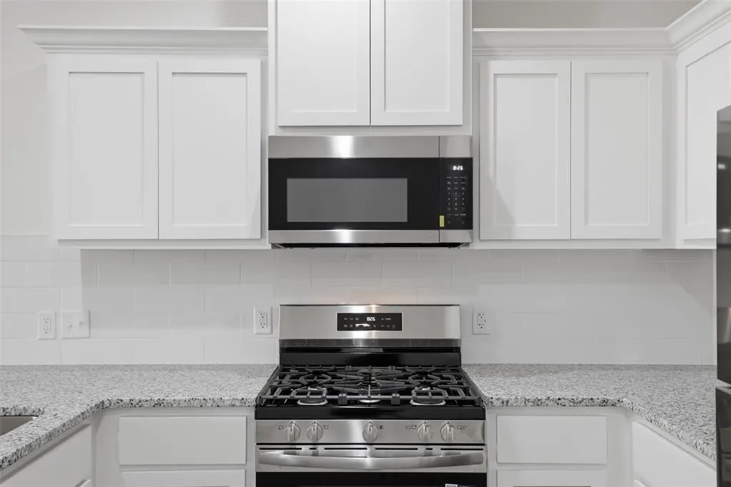 Photo 11 — 10620 SW 17th Terrace, Yukon, OK 73099