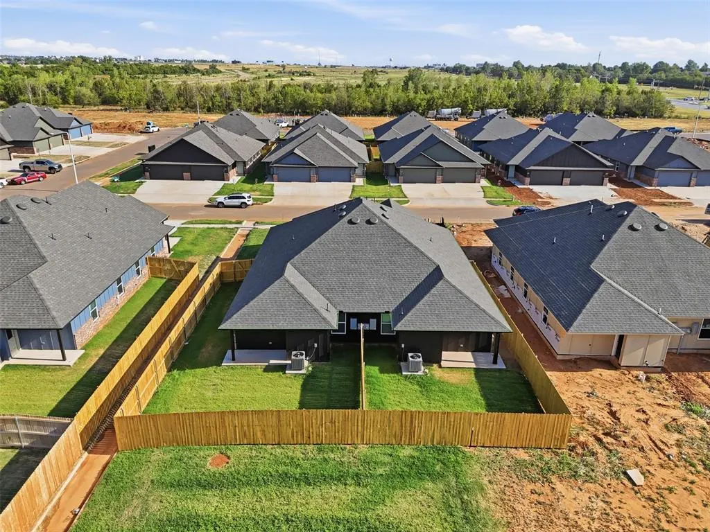 Photo 30 — 10620 SW 17th Terrace, Yukon, OK 73099