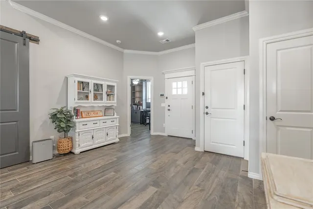 Photo 4 — 701 Patrick Way, Yukon, OK 73099