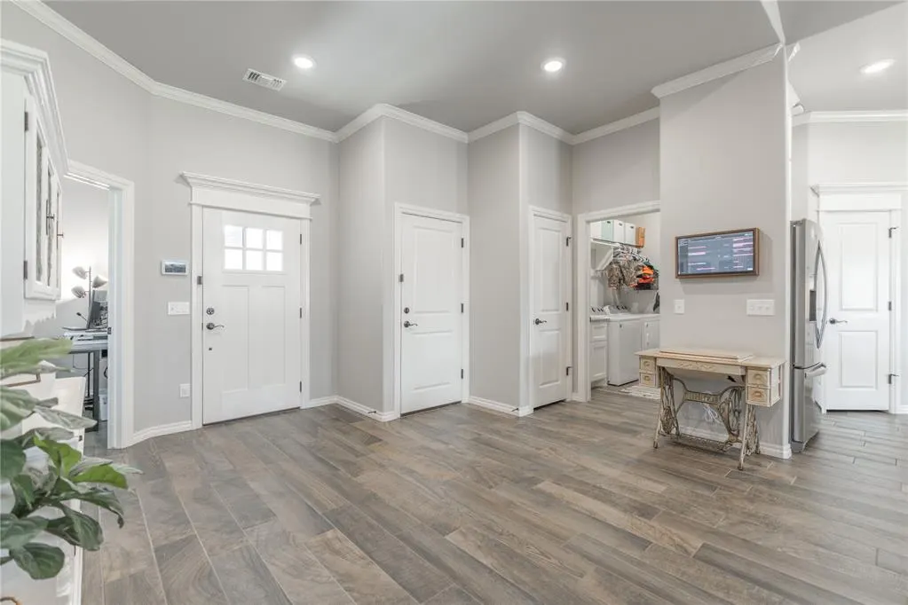 Photo 5 — 701 Patrick Way, Yukon, OK 73099