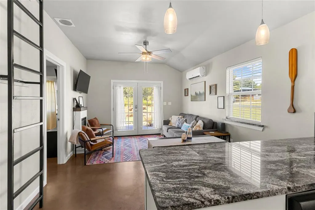 Photo 12 — 805 Comanche Drive, Eufaula, OK 74432