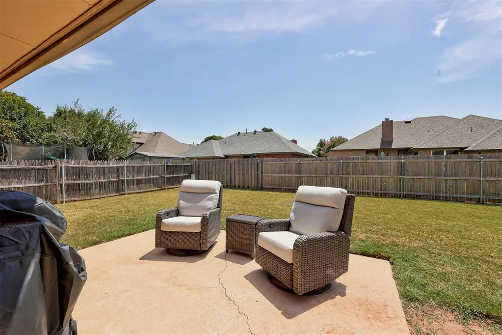 Photo 32 — 1112 Copperfield Drive, Edmond, OK 73003