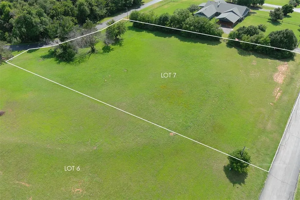 Front exterior — 107 Eastwood Drive, Guthrie, OK 73044