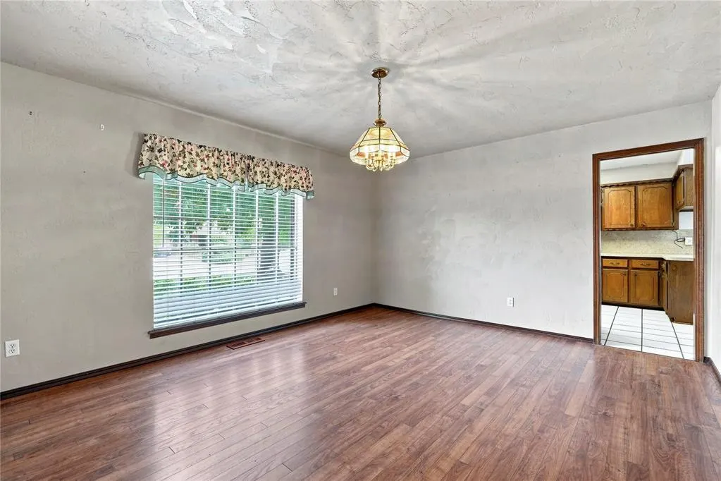 Photo 9 — 5212 Eden Drive, Oklahoma City, OK 73135
