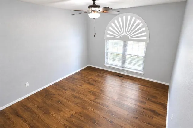 Photo 6 — 1017 Blue Ridge Drive, Edmond, OK 73003