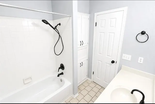 Photo 7 — 1017 Blue Ridge Drive, Edmond, OK 73003
