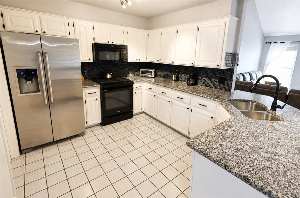 Photo 14 — 1017 Blue Ridge Drive, Edmond, OK 73003