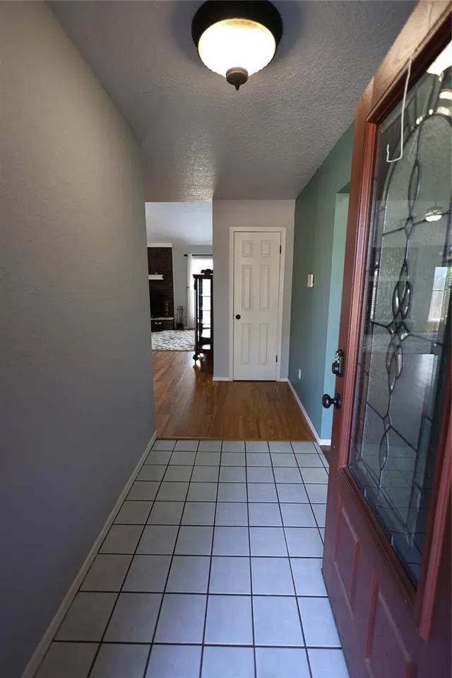 Photo 2 — 1017 Blue Ridge Drive, Edmond, OK 73003