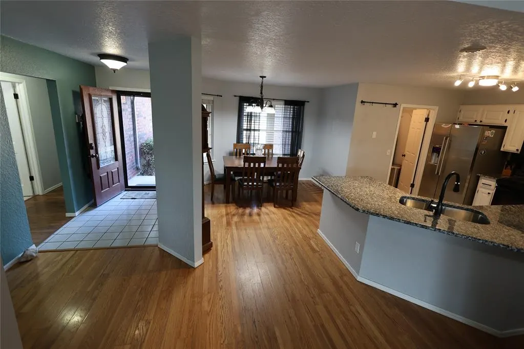 Photo 5 — 1017 Blue Ridge Drive, Edmond, OK 73003