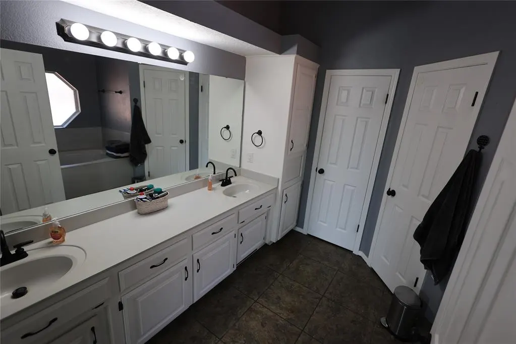 Photo 23 — 1017 Blue Ridge Drive, Edmond, OK 73003
