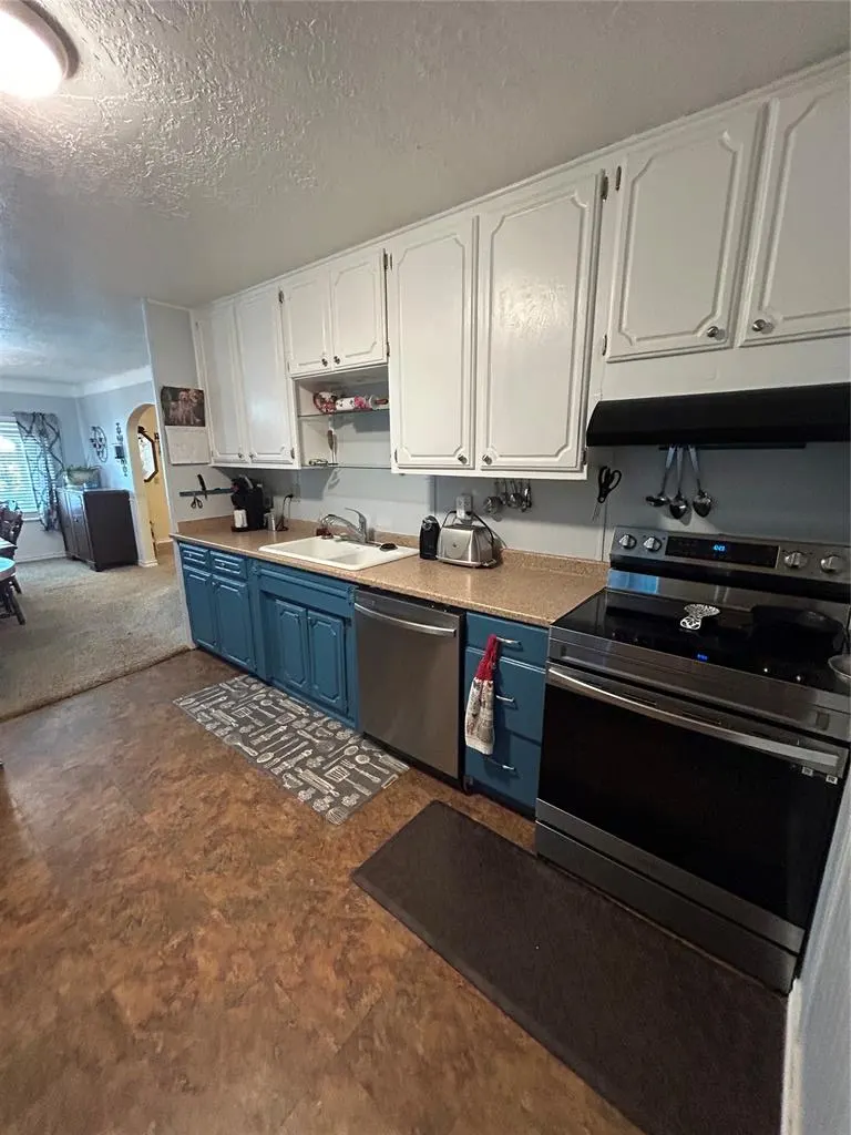 Photo 17 — 7033 N Lake Front Road, Marlow, OK 73055