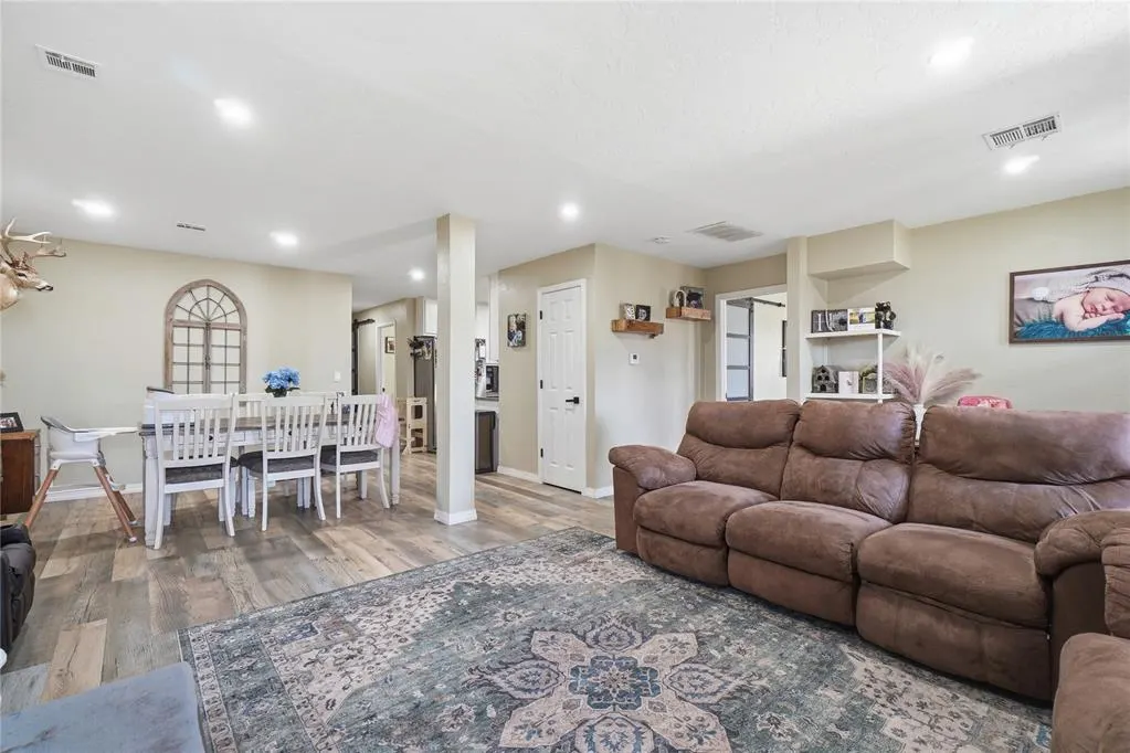 Photo 10 — 1206 N Market Street, Cordell, OK 73632