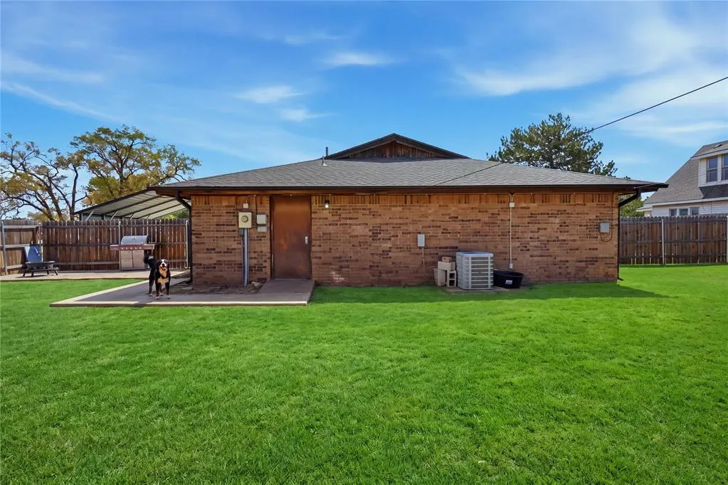 Photo 37 — 1206 N Market Street, Cordell, OK 73632