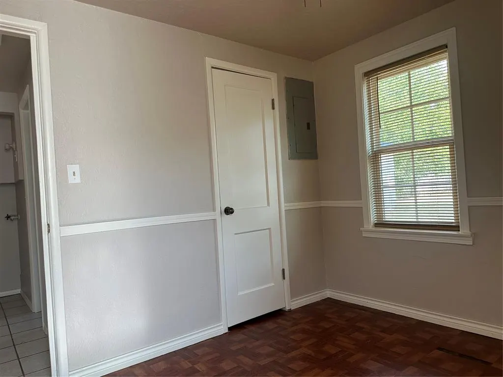 Photo 7 — 2625 SW 43rd Street, Oklahoma City, OK 73119