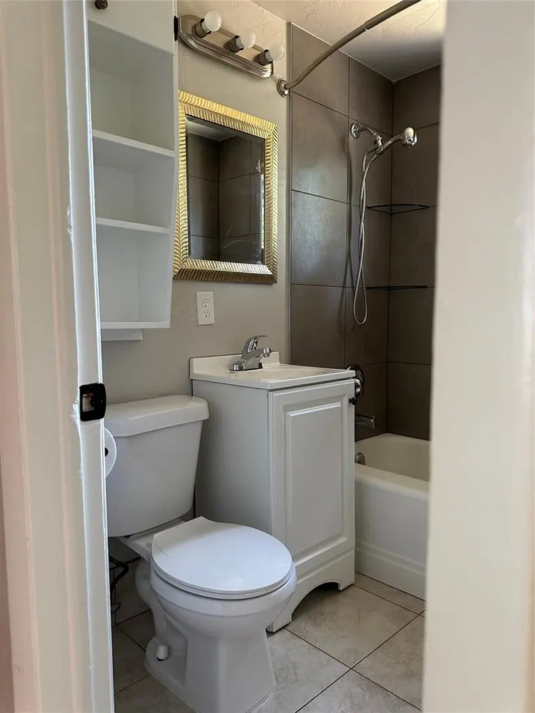 Photo 9 — 2625 SW 43rd Street, Oklahoma City, OK 73119