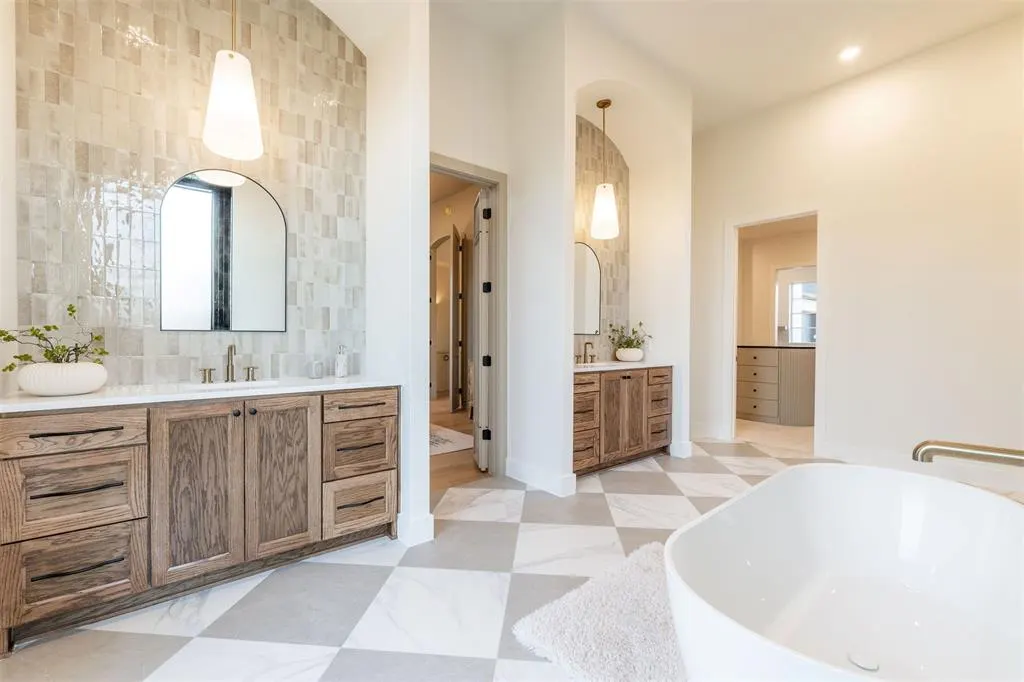 Photo 25 — 10808 NW 25th Street, Yukon, OK 73099