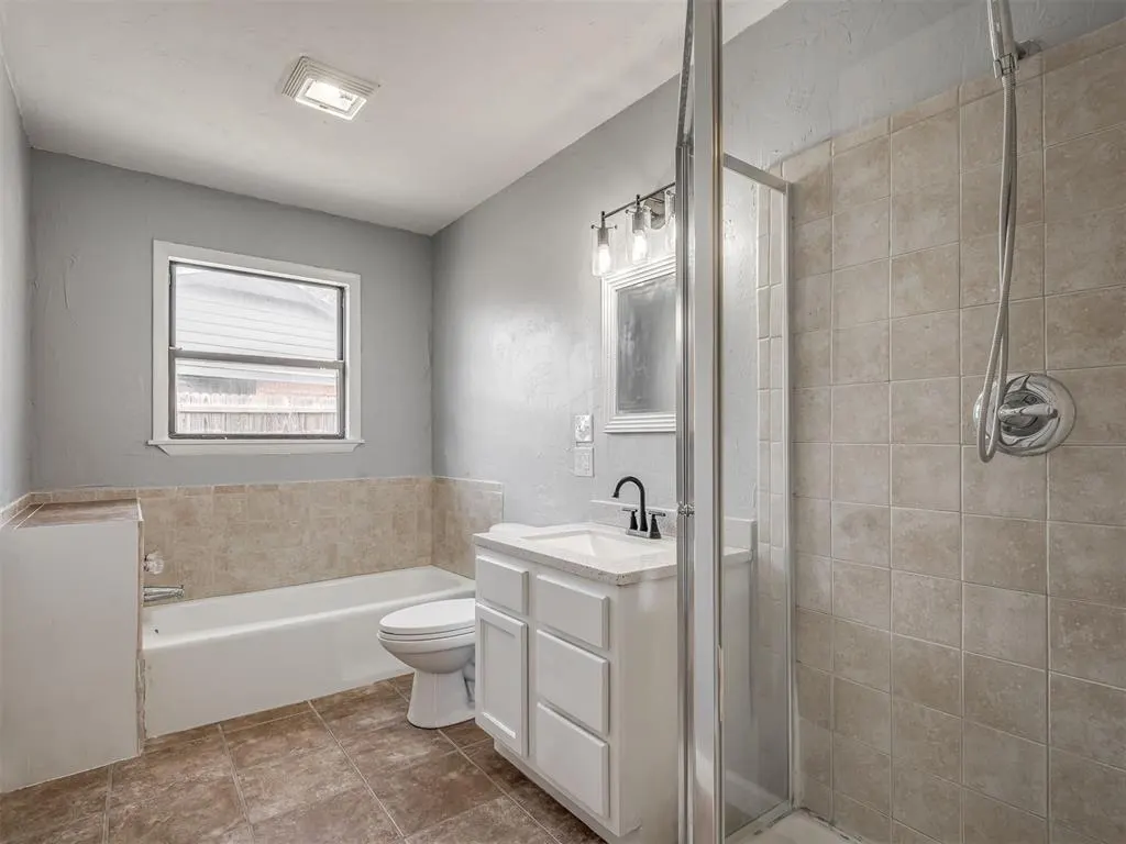 Photo 17 — 657 E Frolich Drive, Midwest City, OK 73110