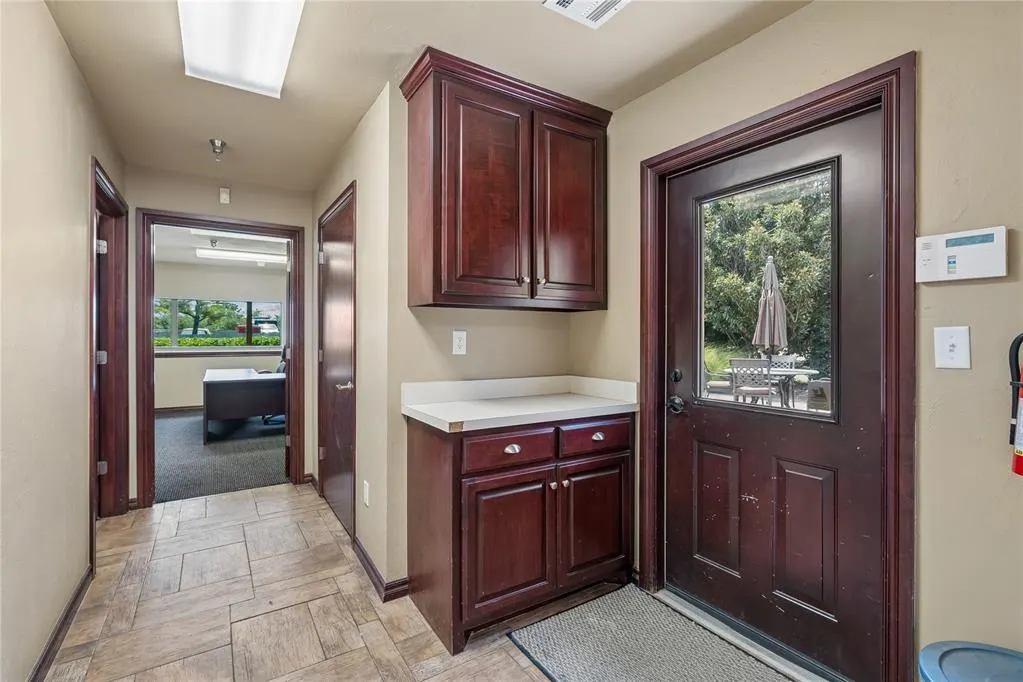 Photo 12 — 2933 S Bryant Avenue, Edmond, OK 73013