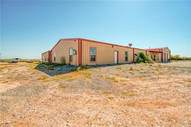 Photo 5 — 12020 OK-30 Highway, Erick, OK 73645