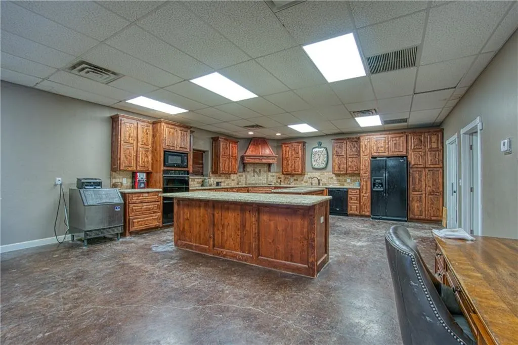 Photo 7 — 12020 OK-30 Highway, Erick, OK 73645