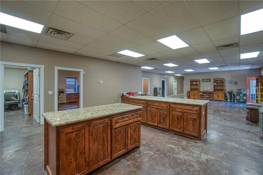 Photo 9 — 12020 OK-30 Highway, Erick, OK 73645
