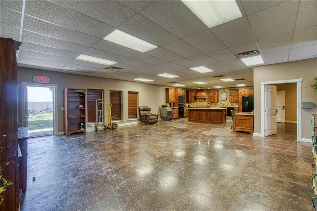 Photo 10 — 12020 OK-30 Highway, Erick, OK 73645