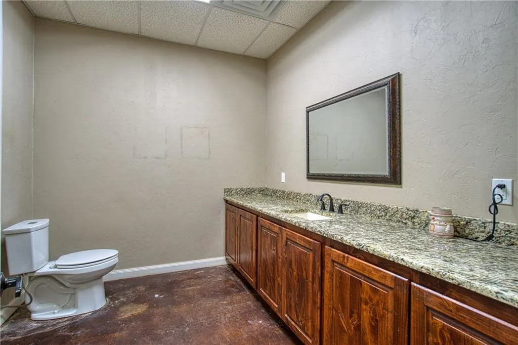 Photo 17 — 12020 OK-30 Highway, Erick, OK 73645