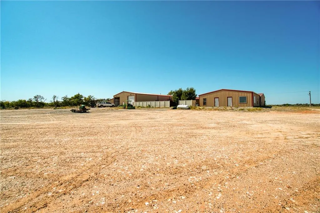 Photo 24 — 12020 OK-30 Highway, Erick, OK 73645