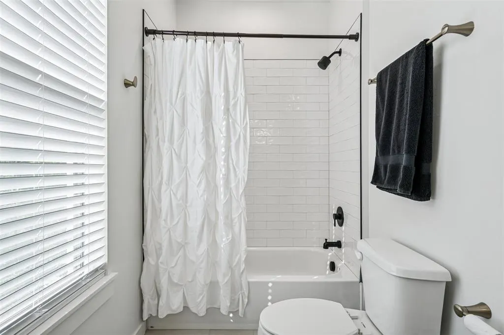 Photo 20 — 1312 N Blackwelder Avenue, Oklahoma City, OK 73106