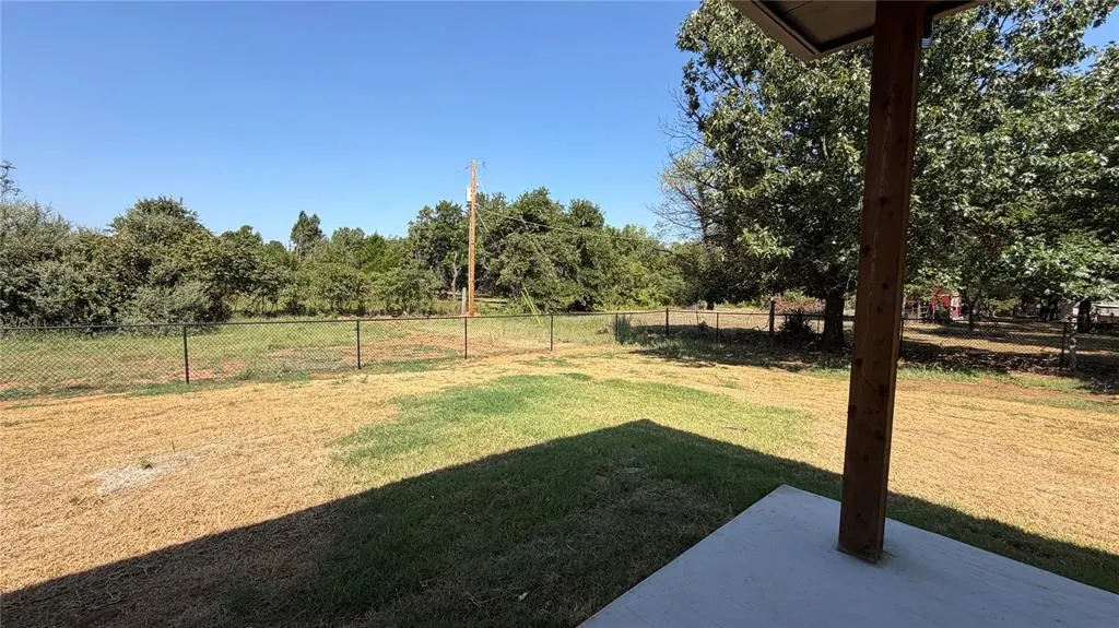 Photo 5 — 16409 April Drive, Newalla, OK 74857