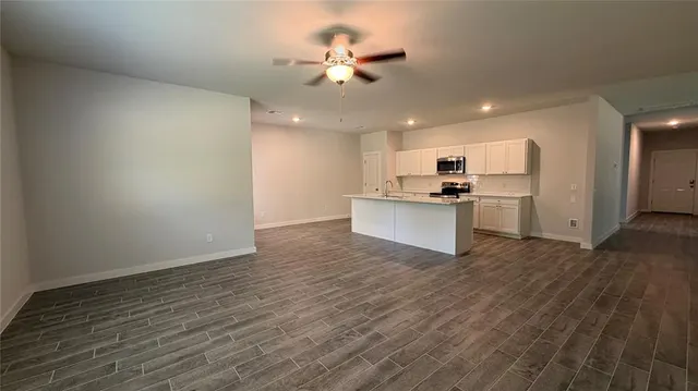 Photo 3 — 17860 Lantana Loop, Newalla, OK 74857