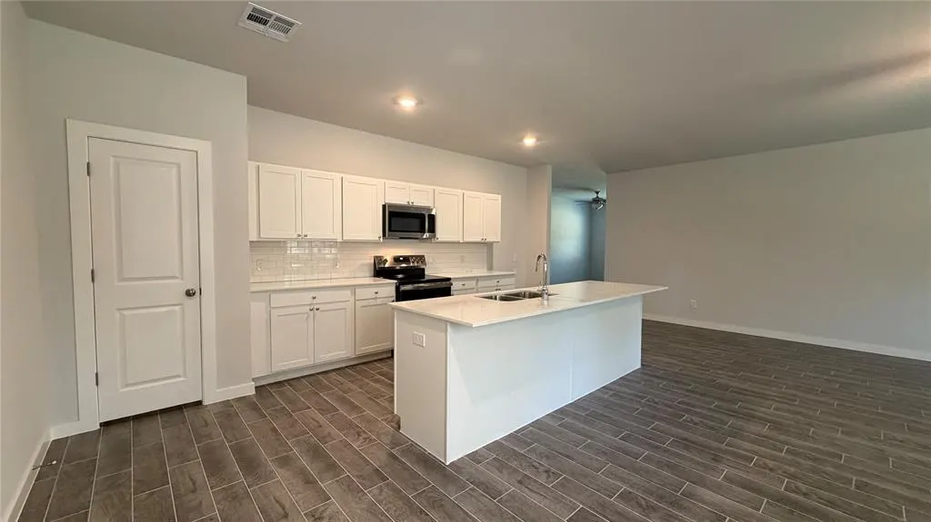 Photo 4 — 17860 Lantana Loop, Newalla, OK 74857