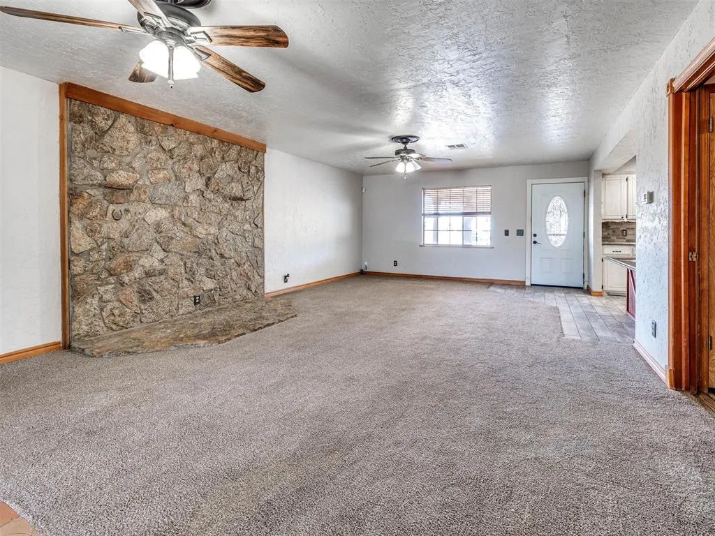 Photo 13 — 245 E Riddle Road, Chickasha, OK 73018