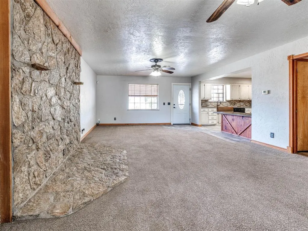 Photo 14 — 245 E Riddle Road, Chickasha, OK 73018