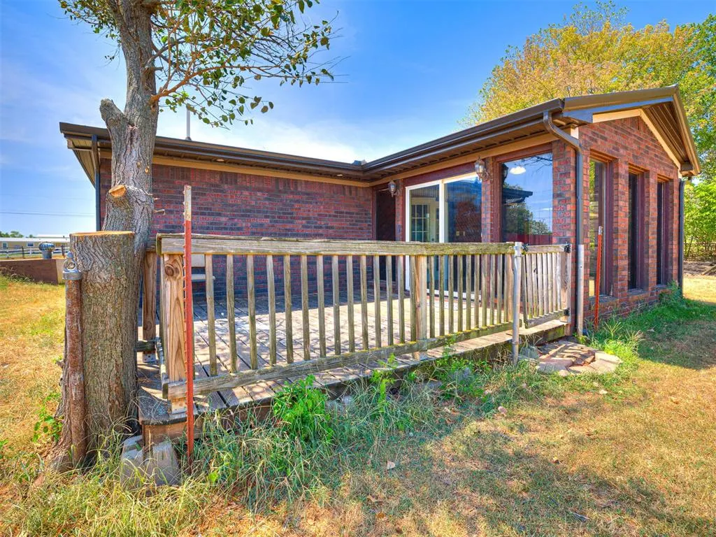 Photo 33 — 245 E Riddle Road, Chickasha, OK 73018