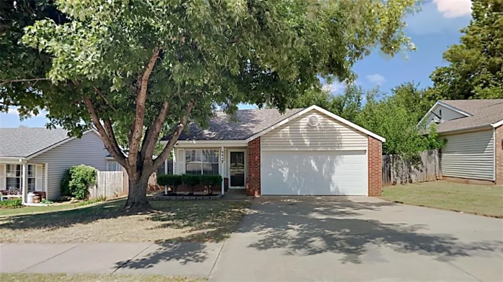 Photo 6 — 1117 Cedarcrest Street, Norman, OK 73071
