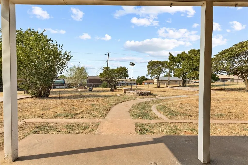 Photo 18 — 120 Ridgeline Drive, Weatherford, OK 73096