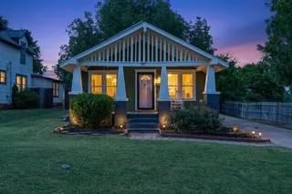 Sold home at 1612 W Harrison Avenue