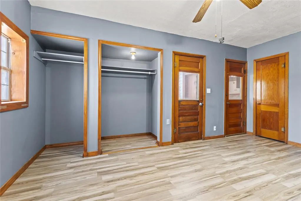 Photo 21 — 322 S 13th Street, Clinton, OK 73601