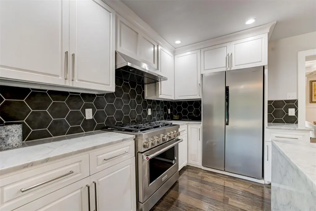 Photo 17 — 11404 Leaning Elm Road, Oklahoma City, OK 73120