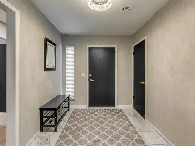 Photo 5 — 7409 NW 103rd Terrace, Oklahoma City, OK 73162