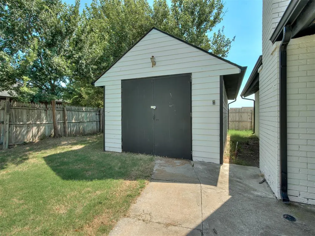 Photo 34 — 7409 NW 103rd Terrace, Oklahoma City, OK 73162