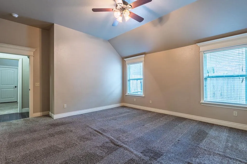 Photo 20 — 19033 Meadows Crossing Drive, Edmond, OK 73012