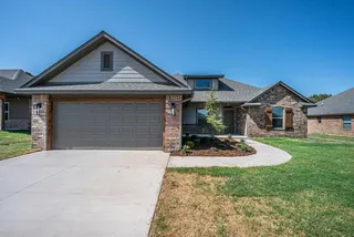 Sold home at 2009 W Flintlock Way