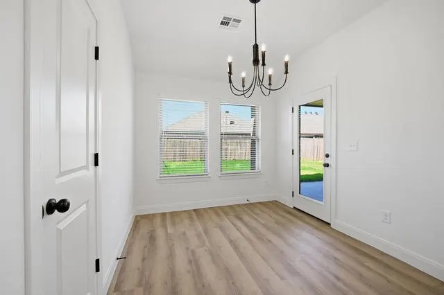 Photo 12 — 2009 W Flintlock Way, Mustang, OK 73064