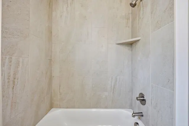 Photo 23 — 2009 W Flintlock Way, Mustang, OK 73064