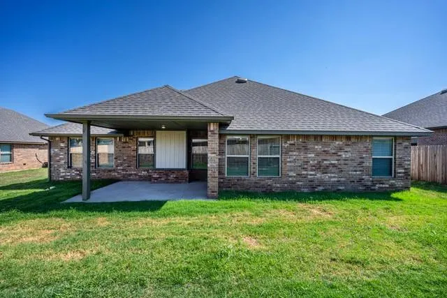 Photo 27 — 2009 W Flintlock Way, Mustang, OK 73064